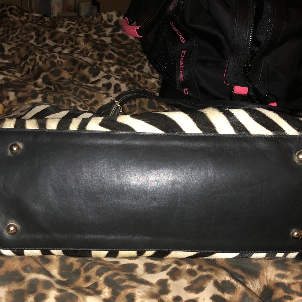 Handbag - Picture 7 of 8